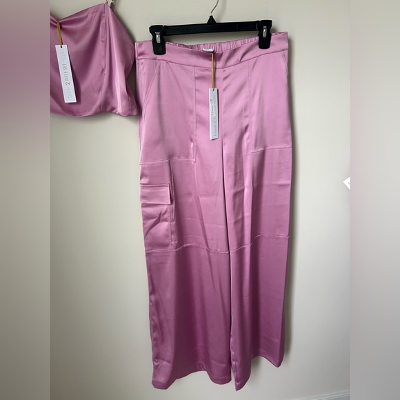 House of Harlow 1960  pink Chain strap crop top & wide leg pant 2 piece set - Picture 4 of 8
